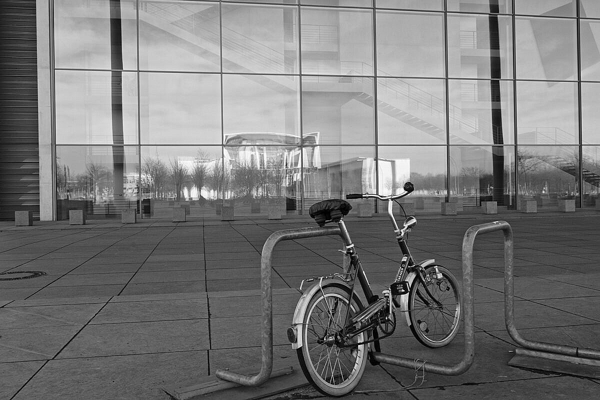 Bicycle parked in front of the Bundestag in Berlin