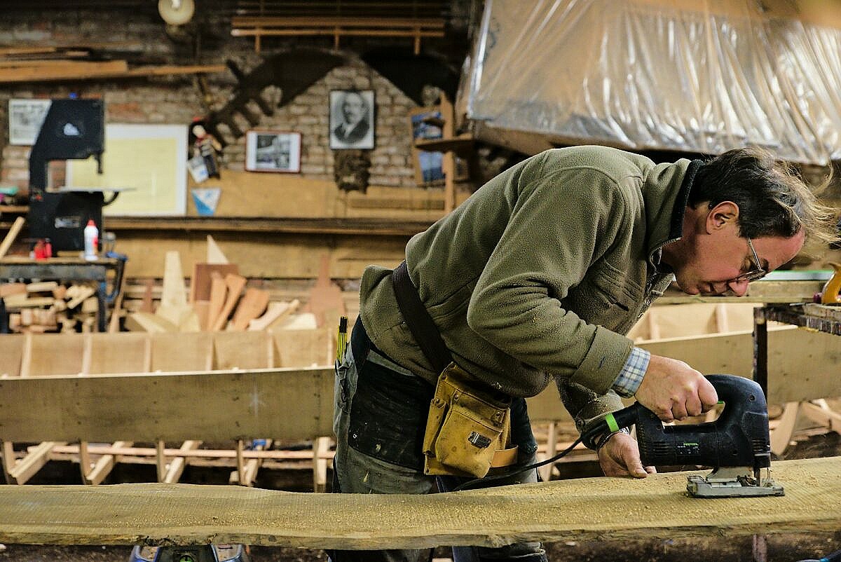 Every single piece of a gondola is unique and make individually by hand
